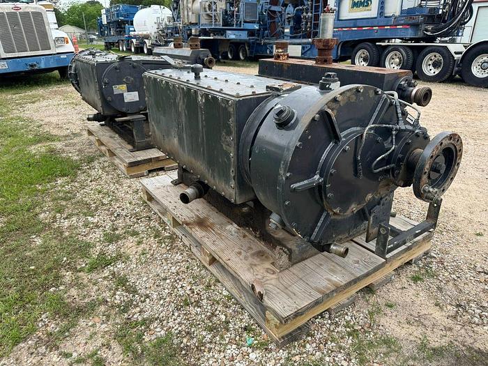 Used 2011 SPM QWS1000 Quintuplex 1000HP (Loose Pump)