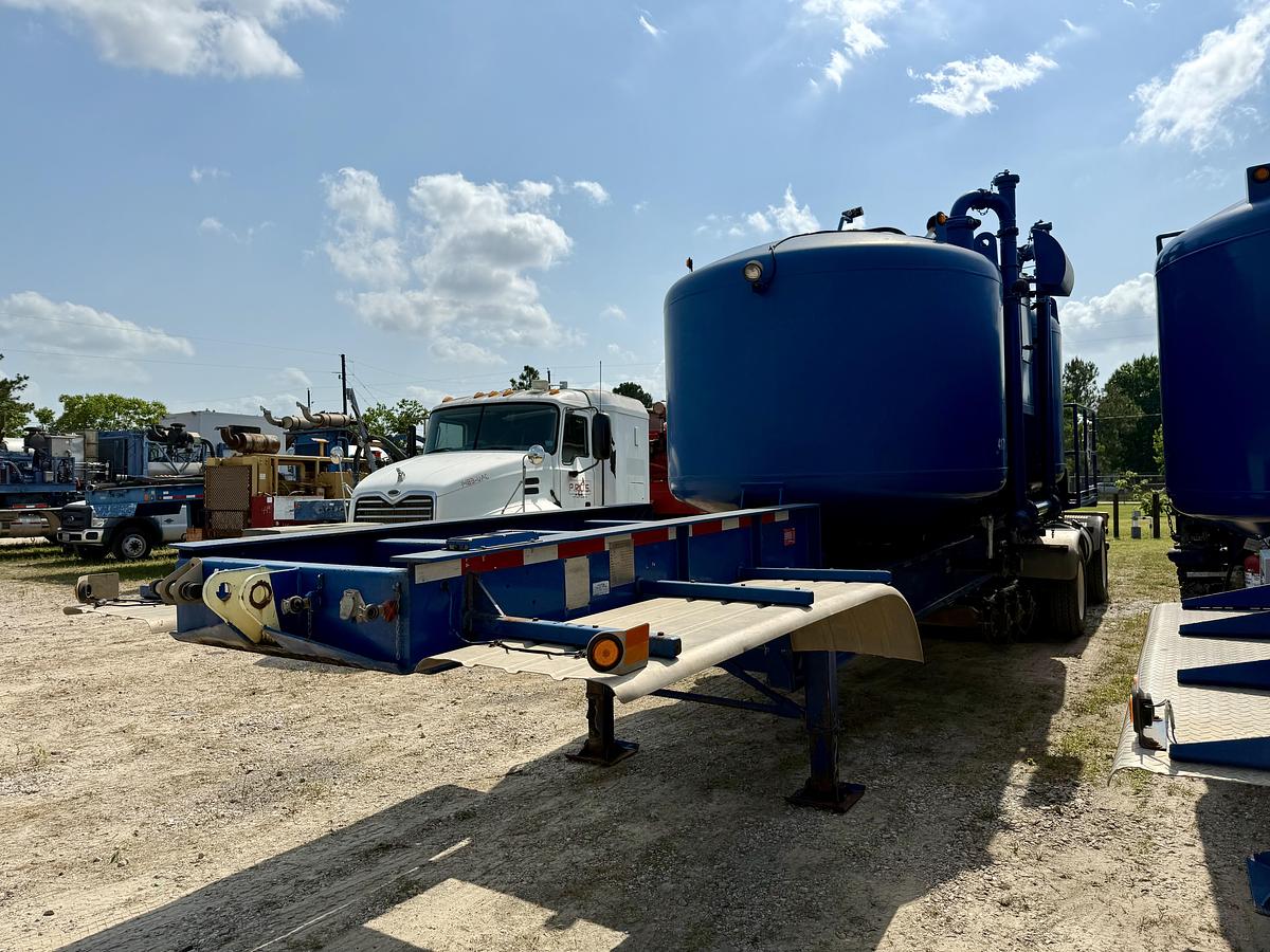 Used 2005 SMI Companies 100 BBL Cement Batch Mixer