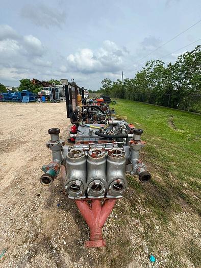 Used Halliburton HT-400 Triplex (Loose Pump)