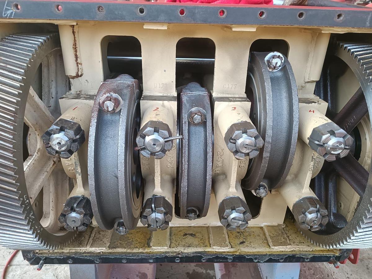 Refurbished 1990 SLB CPS-361 Twin Cementing Skid (6V)