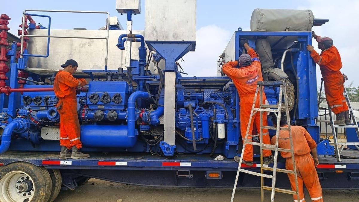 Refurbished 1990 SLB CPS-361 Twin Cementing Skid (6V)