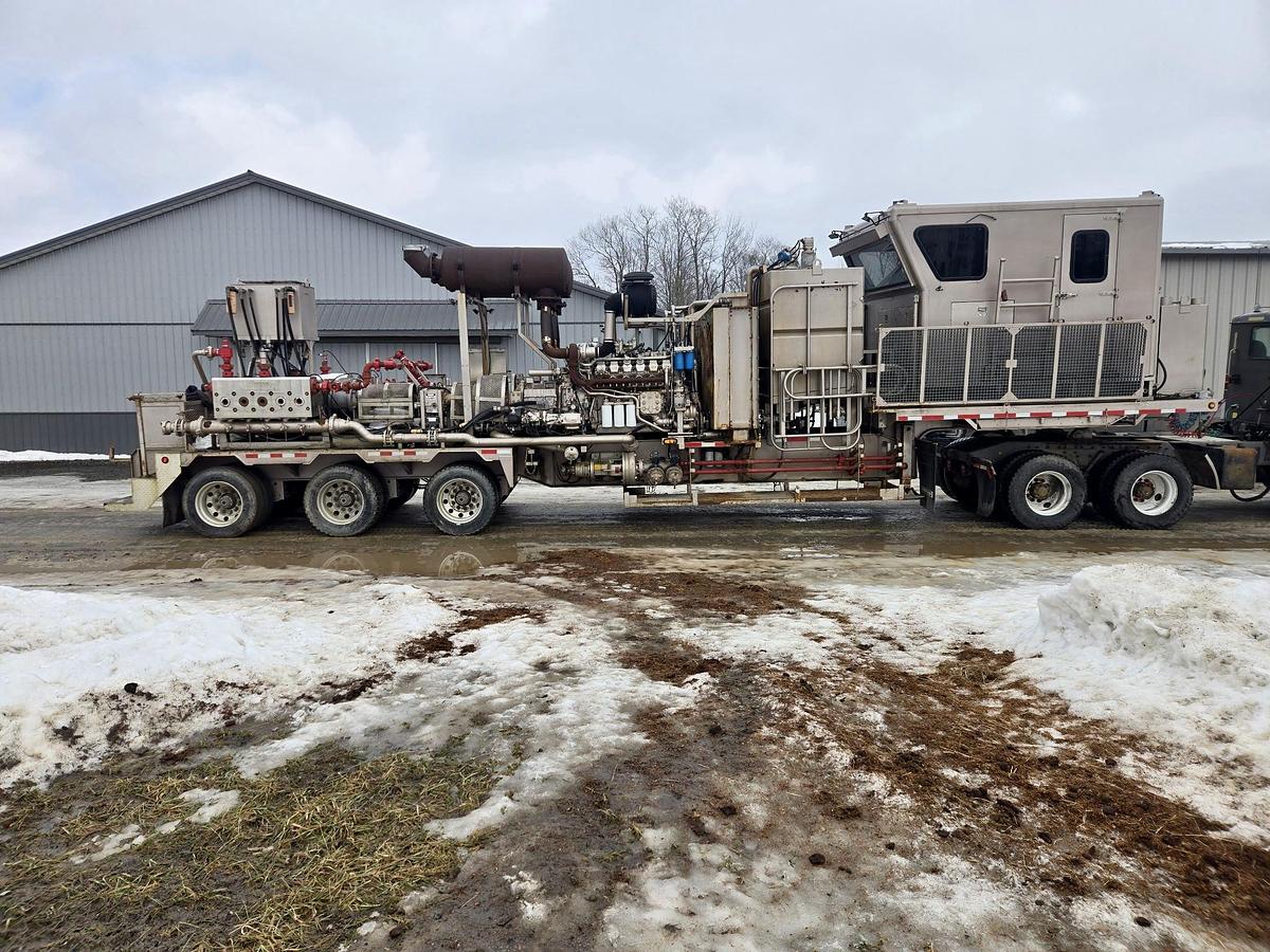 Used 2012 TEAS TWIN QUINT PUMP TRAILER
