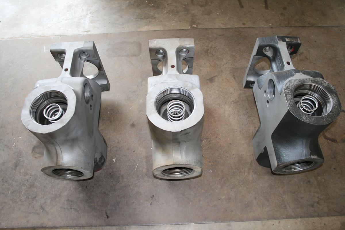 Refurbished HT-400 Triplex Pump Fluid Ends