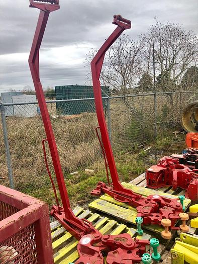 Used Blohm + Voss BV-65 Manual Tongs