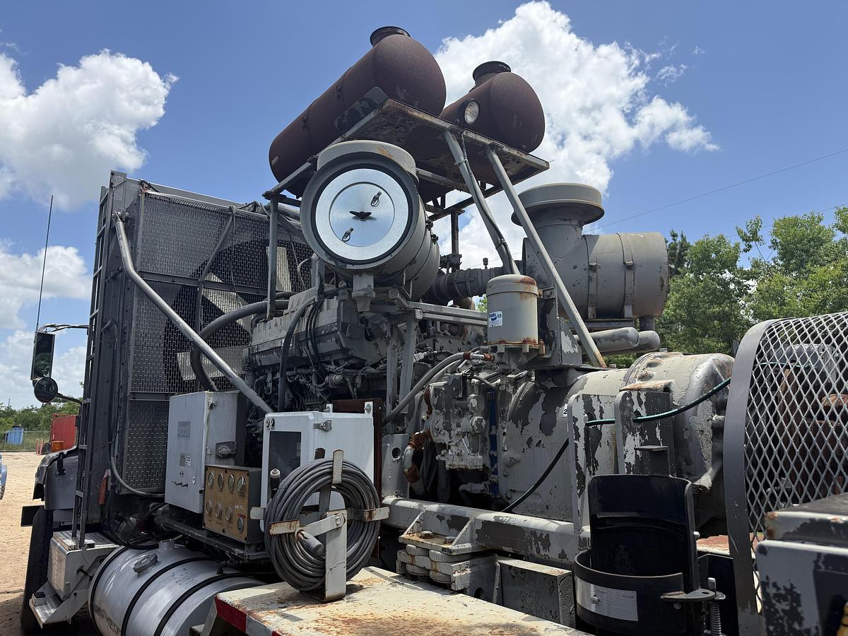 Refurbished 2008 International 1,350HP Bodyload Frac Pumper