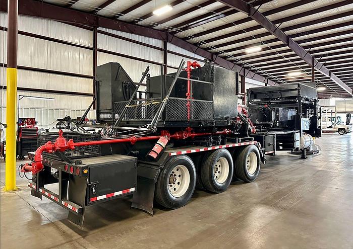 Refurbished 2007 Crown MSI Quintuplex Pump Trailer (2007 Doepker Tri-Axle)