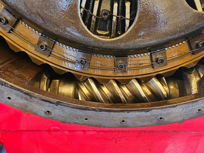 Refurbished Halliburton HT-400 Triplex Pump