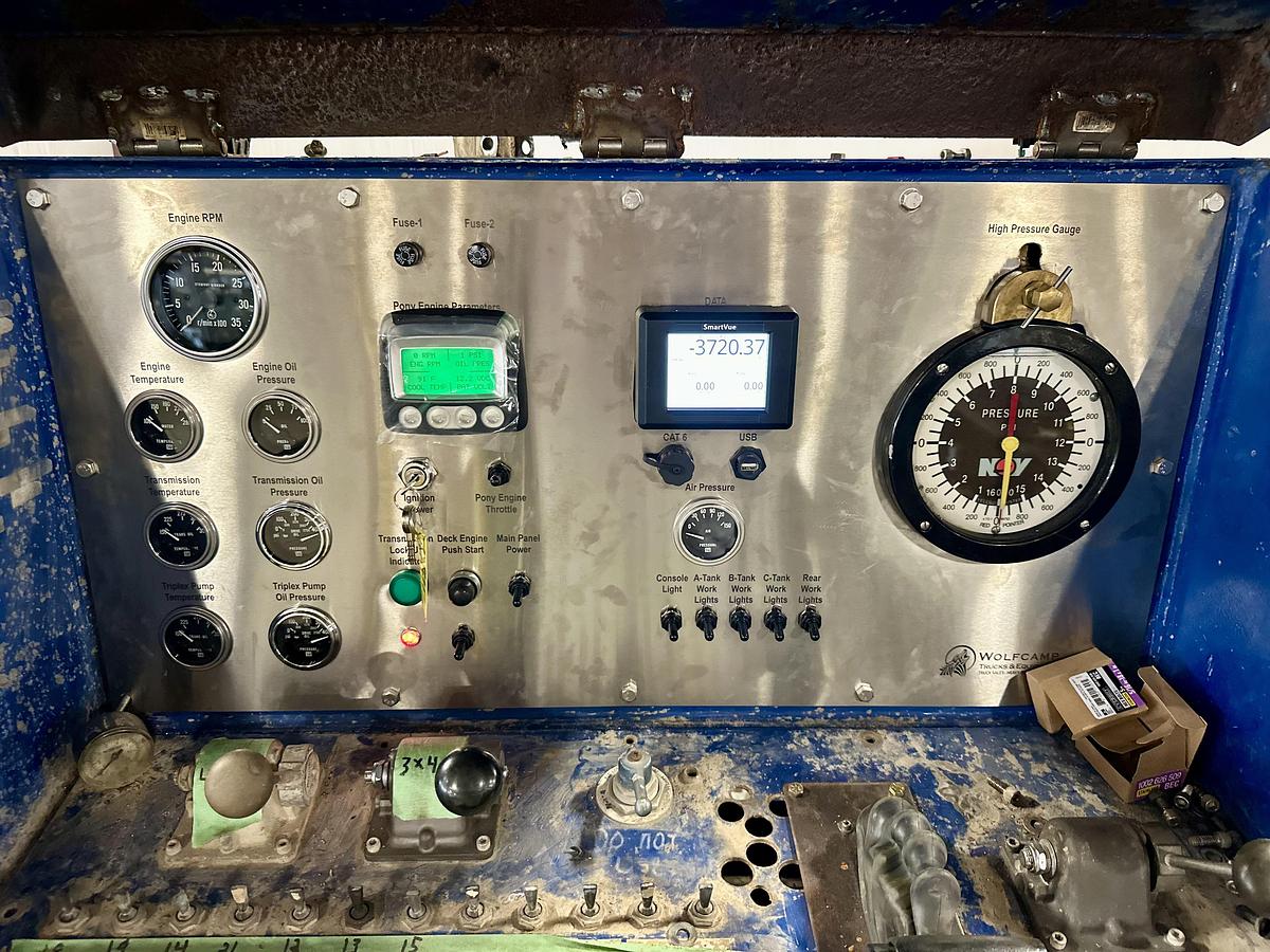 Refurbished 2011 New Capsule HT-400 Acid Pump Trailer