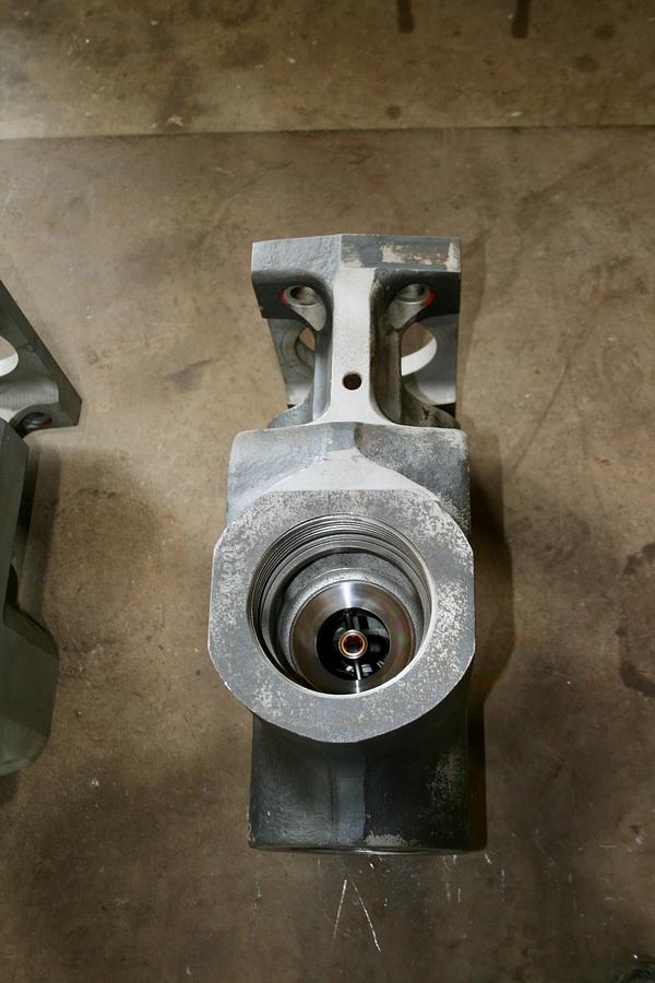 Refurbished HT-400 Triplex Pump Fluid Ends