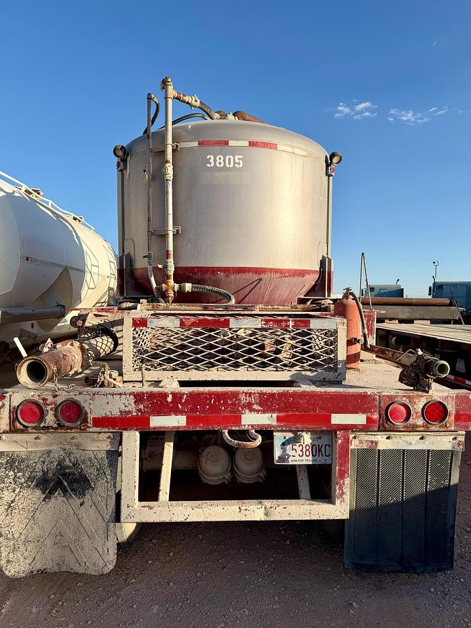 Used 2007 OES 660 Cement Bulk Trailer