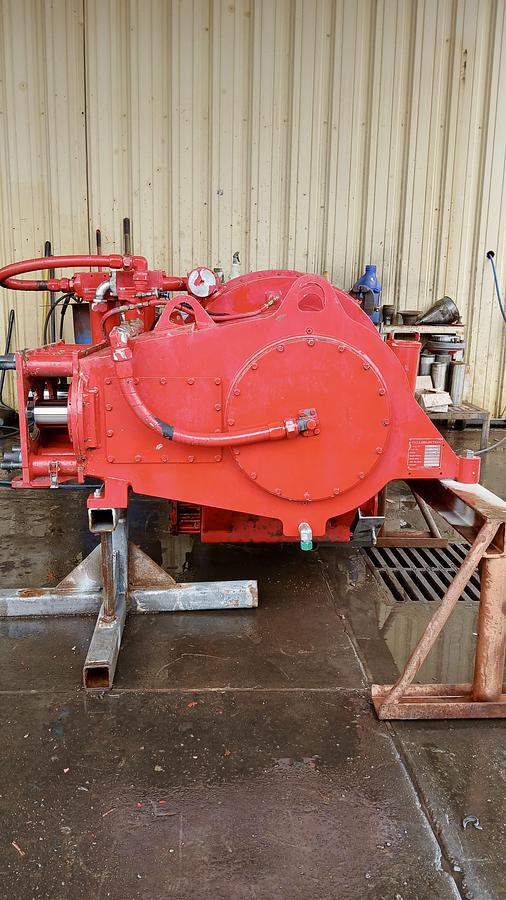 Refurbished Halliburton HT-400 Triplex Pump