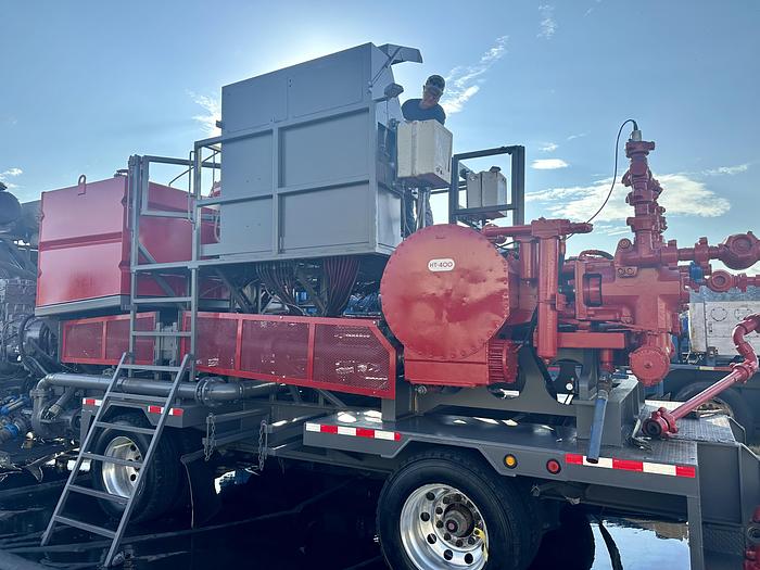 Refurbished 2010 TEAS Twin HT-400 Triplex Fluid Pump Trailer