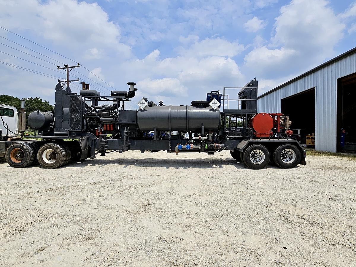 Refurbished 2011 New Capsule HT-400 Acid Pump Trailer