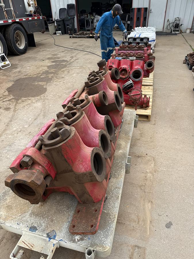 Refurbished HT-400 Triplex Pump Fluid Ends