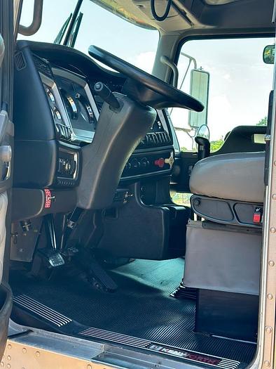 Used 2012 Kentworth T800 Surefire CTU Wet Kit Truck