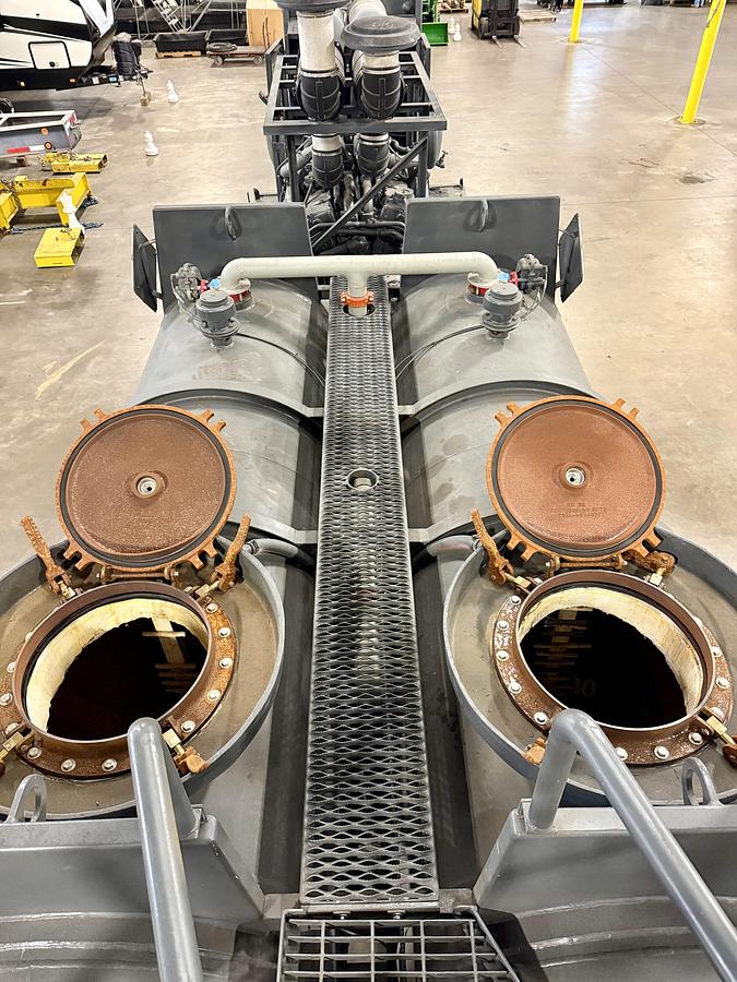 Refurbished 2011 New Capsule HT-400 Acid Pump Trailer