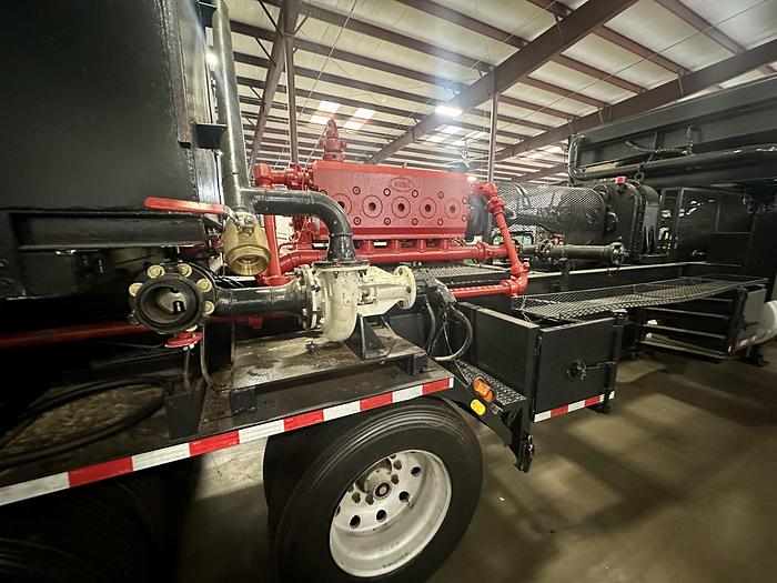 Refurbished 2007 Crown MSI Quintuplex Pump Trailer (2007 Doepker Tri-Axle)