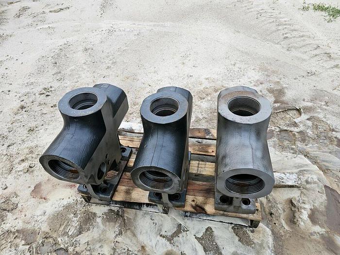 Refurbished Halliburton HT-400 Triplex Pump