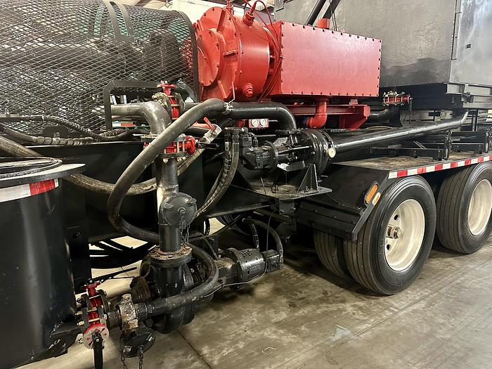 Refurbished 2007 Crown MSI Quintuplex Pump Trailer (2007 Doepker Tri-Axle)