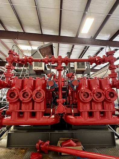 Refurbished 2010 TEAS Twin HT-400 Triplex Fluid Pump Trailer