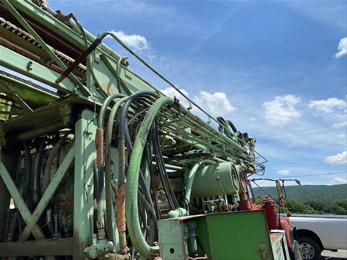 Used 1979 Chicago Pneumatic 600 Drill Rig