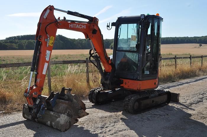 Used HITACHI ZX29U-3