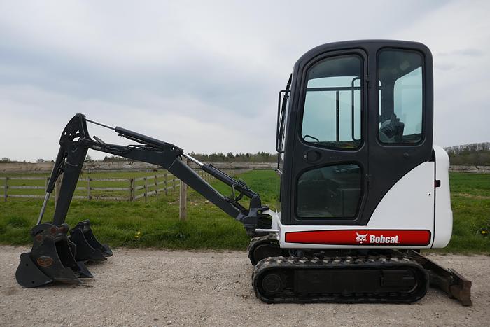 Used 2008 BOBCAT 323