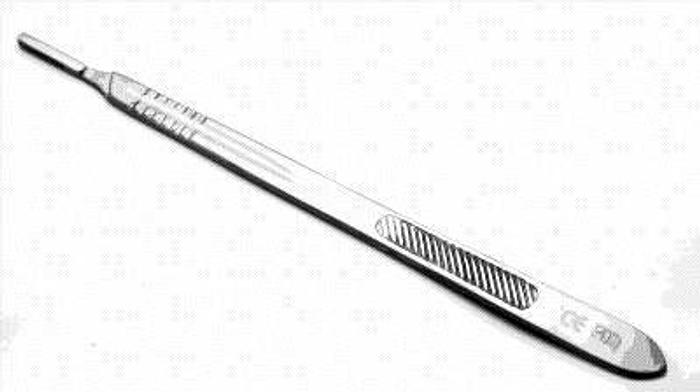 Used Handle Bard Parker Surgical Blade No 4L