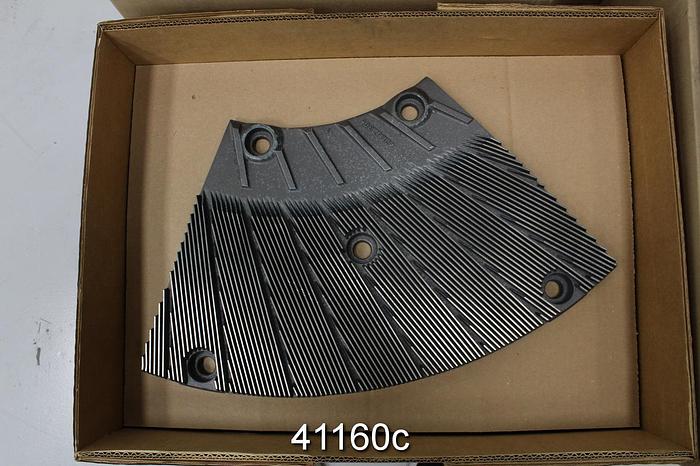 Unused Beloit DD3000/DD4000 42" Refiner Plates #41160