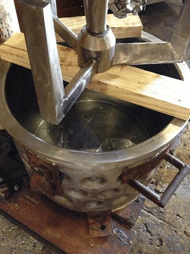 Used 10 GALLON ROSS VERSAMIX – S/S – VACUUM – JACKETED
