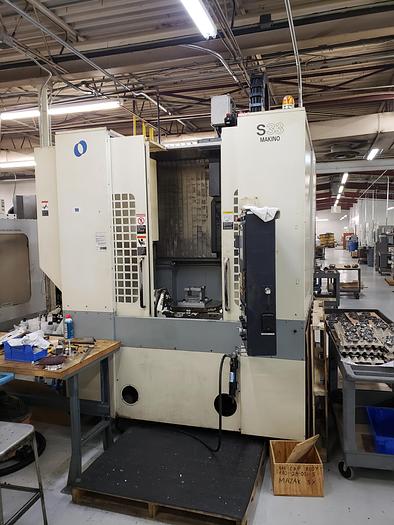 2007 Makino S-33 5-Axis Vertical Machining Center