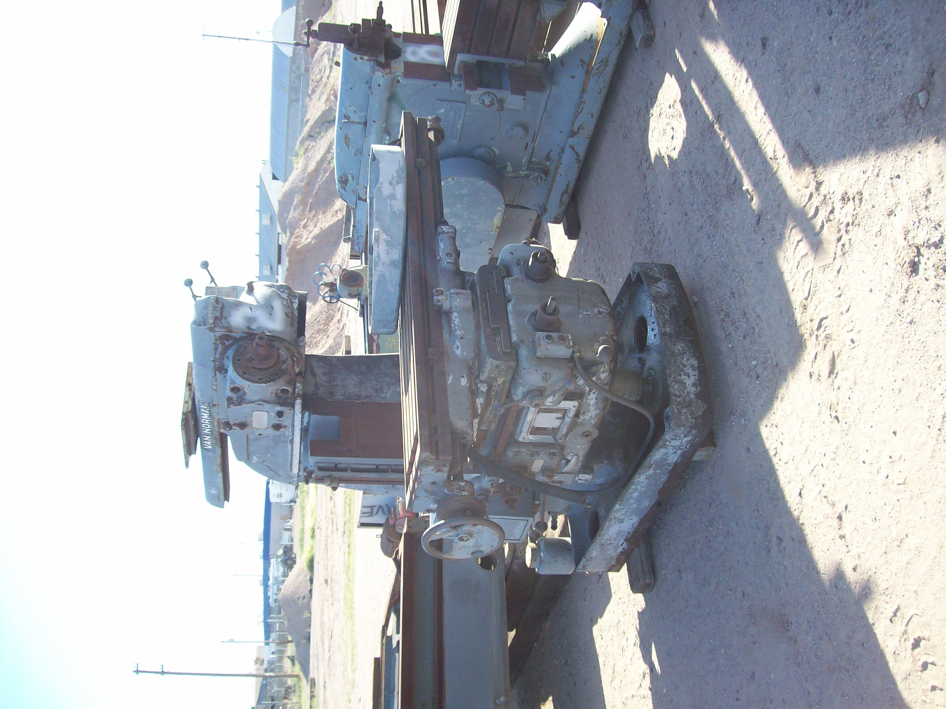 Used Van Norman Model 36 Universal Milling Machine; S/N 6085