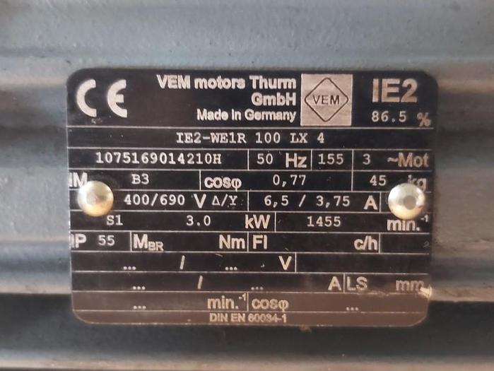 Gebraucht Elektromotor mit Flansch und Fuss, IE2- WE1R 100 LX 4, 3 KW, 1455 rpm, VEM,  gebraucht-Top