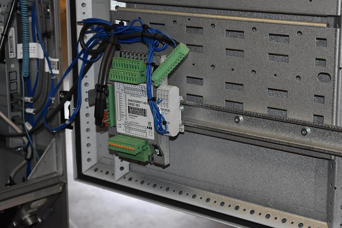 Refurbished ABB IRB 4600-60/2.05 Industrial Robot with IRC5 Controller