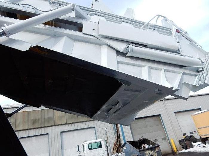 Used 1999 Volvo WG-64-T