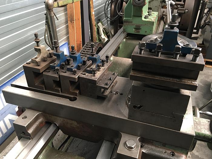 Gebruikt TOS SN71C-3000