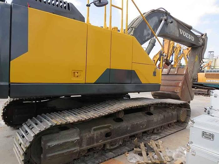 Used 2014 VOLVO EC300EL