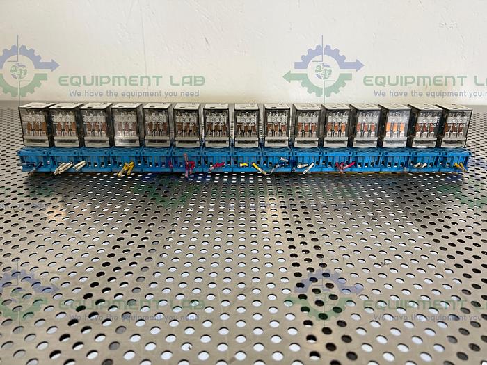 Used Lot of 15 - Finder 60.13 Relay 250V, 10A w/ Finder 90.112 Socket