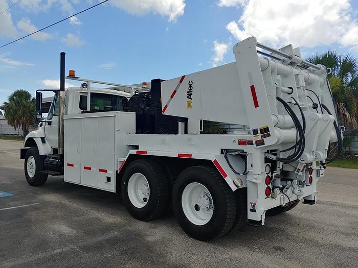 Used 2007 International 7400 Altec LP108 Cable Puller Truck