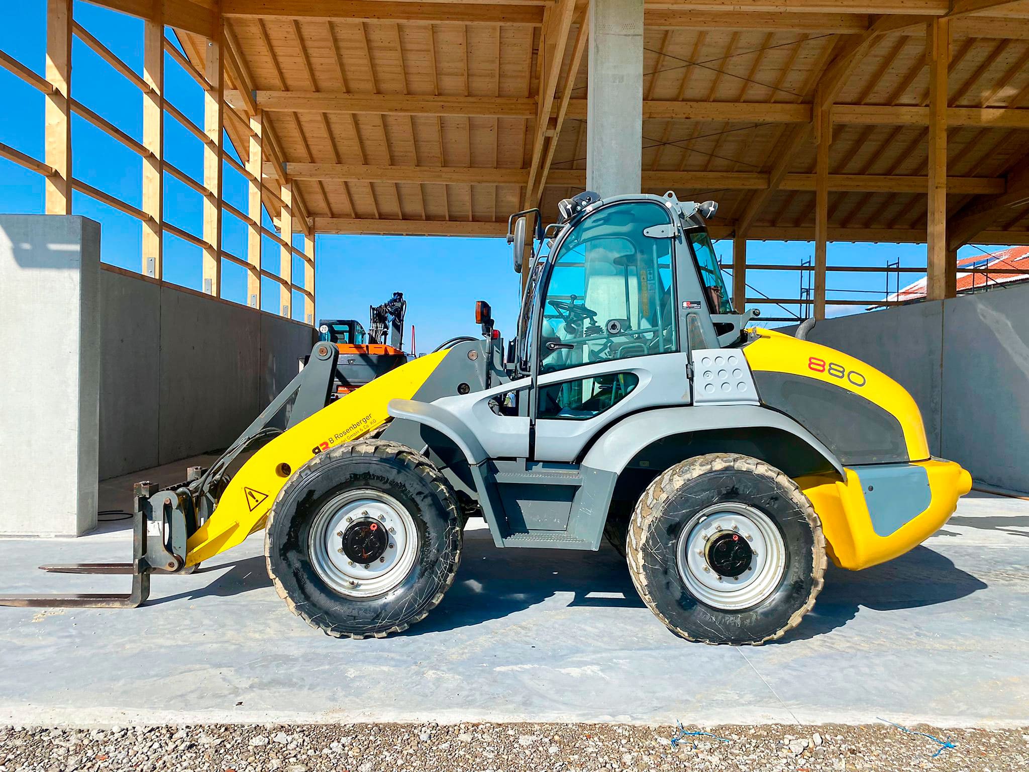 Used Kramer 880 - Loader - 2014