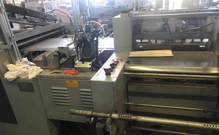 Usato 1996 De Benardi 100 E SH 9 for the production of film die cut handle bags with patch reinforcement