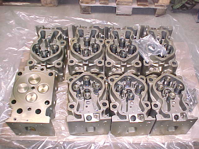 Used CYLINDER HEADS DEUTZ TBD 620