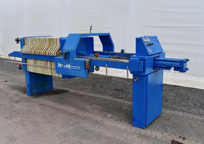Used 10 CU. FT. (EXPANDABLE) MET-CHEM FILTER PRESS - 800 MM - C.G.R. - WITH PLATE SHIFTER  (#9881)