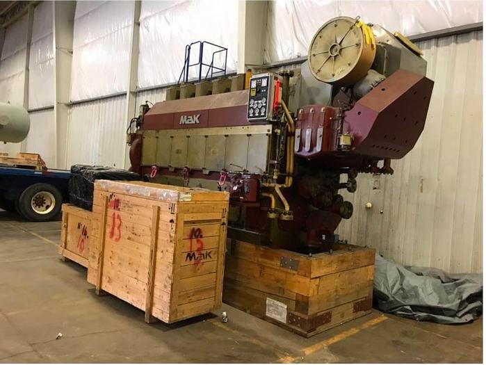 Mak 6M25C marine propulsion engine unused with spares and certificates.