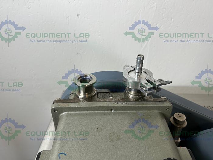 Used Welch 1402N Chemstar Rugged Belt Vacuum Pump w/ Motor Division C63CXGZP Motor