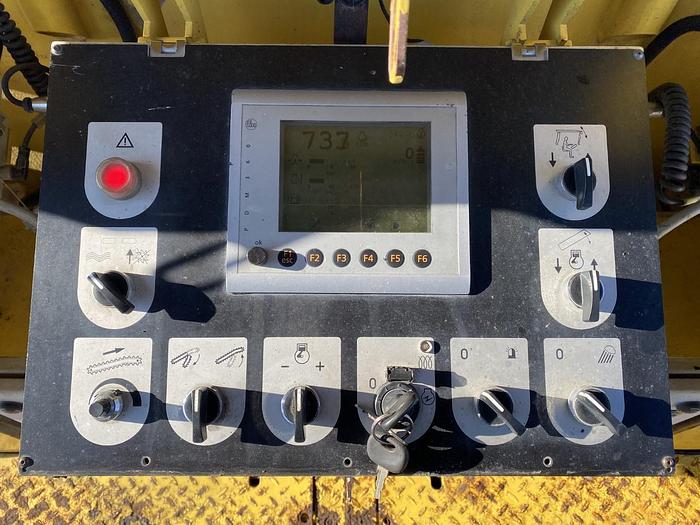 Usato 2010 BOMAG BM 2000/60