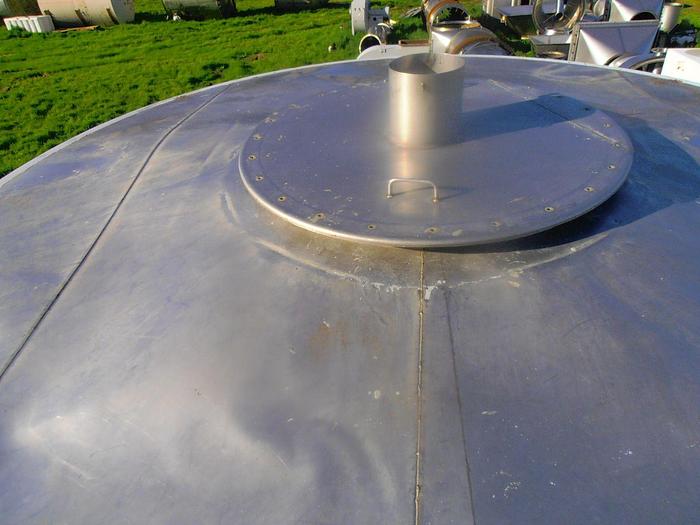 Used Tank, 10,000 Gallon, S/st, Jkt, Wine,Tank, 10,000 Gallon, S/st, Jkt, Wine, #C740116