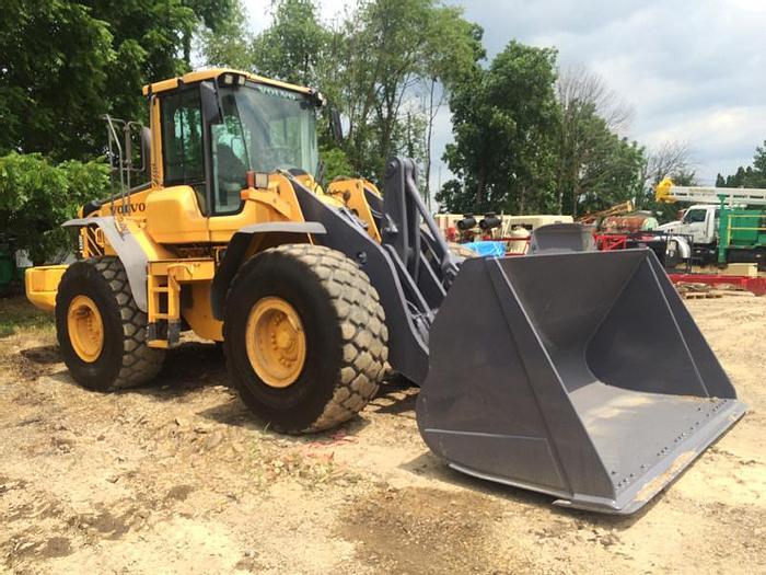 Used 2009 Volvo L120F Wheel Loader