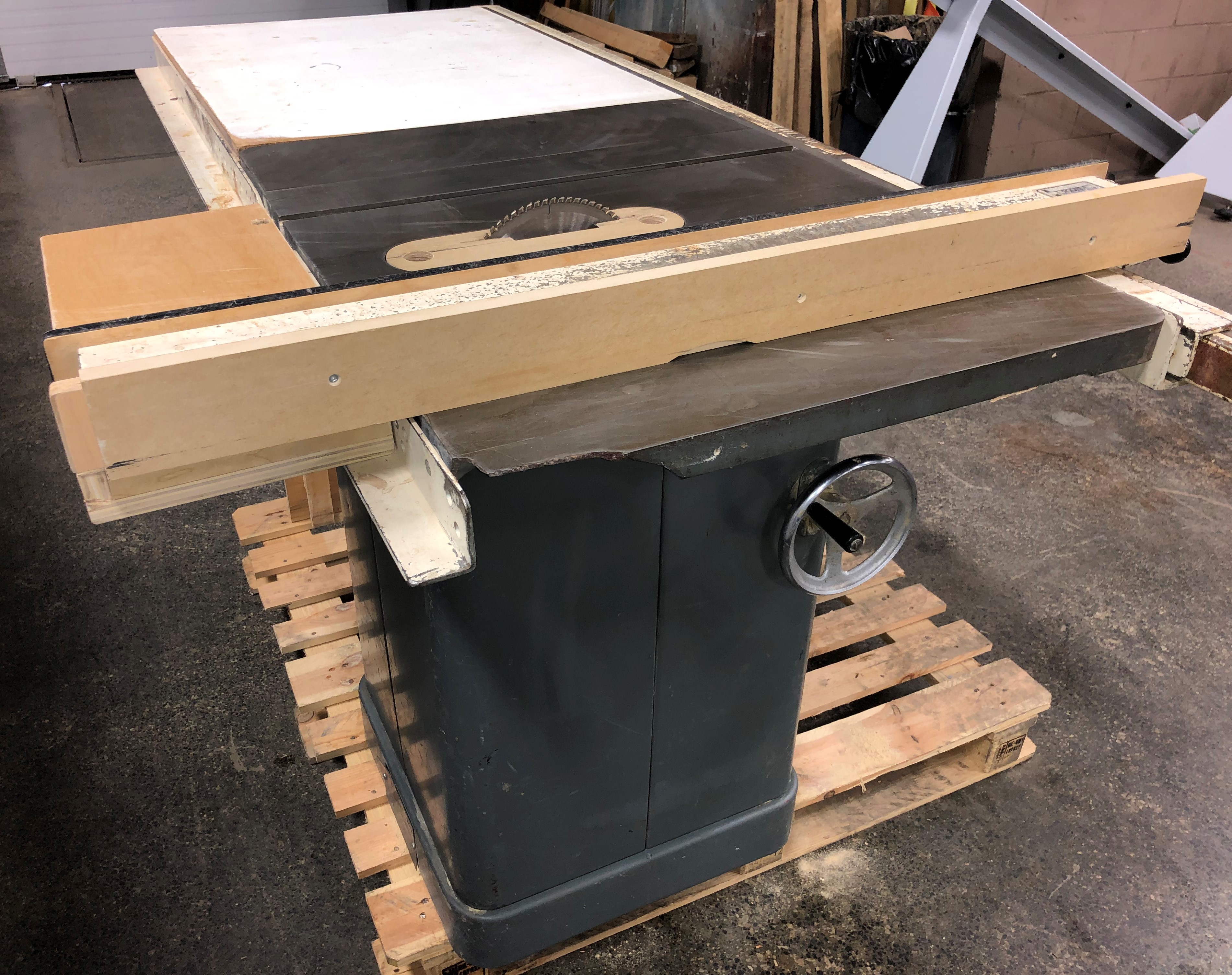 Used Rockwell 34-450 10" Table Saw