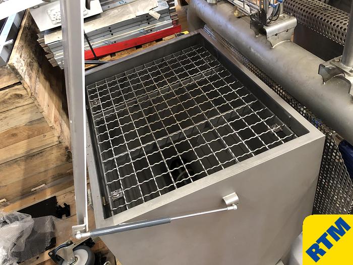 Used UNIVERSAL BATCH CANDY COOKER